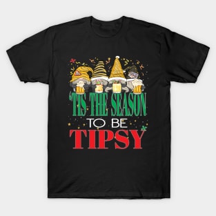 Funny Tis The Season To Be Tipsy Beer Drinks Christmas Xmas T-Shirt